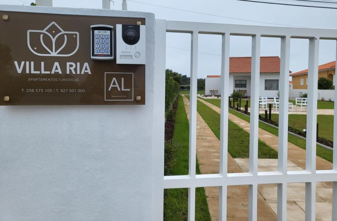 Villa Ria โอวาร์ ภายนอก รูปภาพ